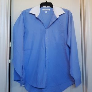 Van Heusen Men button down collar shirt